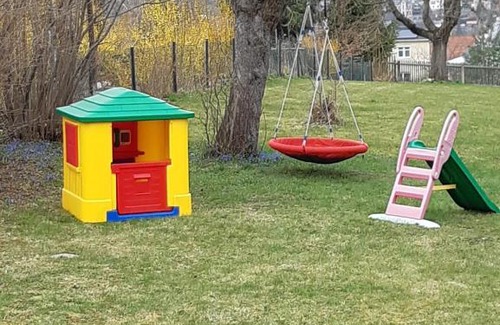 Greiz Apartment | Ferienwohnung über Greiz