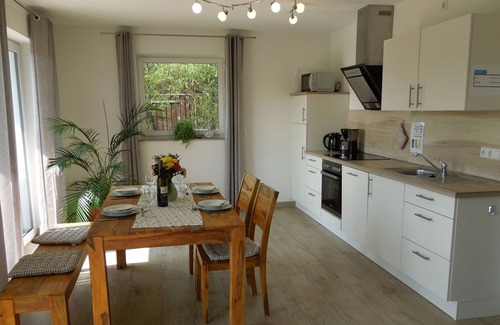 Bad Waldsee Apartment | Ferienwohnung 1, 70qm, 2 Schlafzimmer, max. 4 Personen