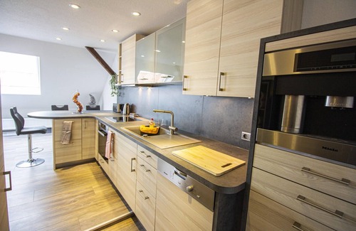Oberkirch Apartment | Ferienwohnung 100qm, 2 Schlafräume max. 5 Personen