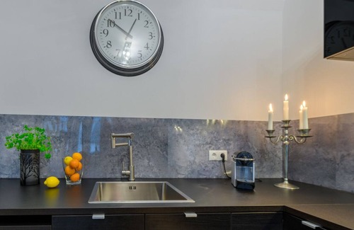 Baden-Baden Apartment | Ferienwohnung 2, 90qm, 1 Schlafzimmer, max. 2 Personen