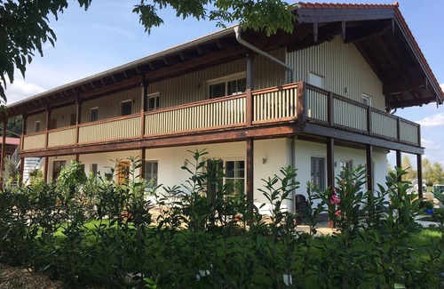 Petting Apartment | Ferienwohnung 2 - Seeblick