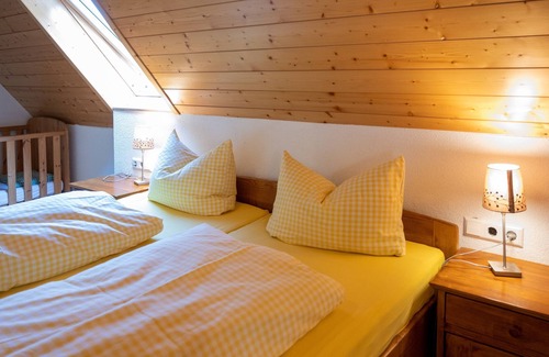 Oberharmersbach Apartment | Ferienwohnung 4, 70qm, 2 Schlafzimmer, max. 5 Personen