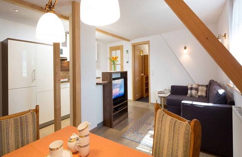 Sankt Maergen Apartment | Ferienwohnung 4 "Holzschopf", 70qm, 2 Schlafzimmer, max. 4 Personen