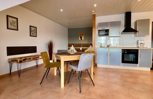 Bad Duerkheim Apartment | Ferienwohnung 5 mit 1 Schlafzimmer, Balkon - Ferienwohnungen Dehn