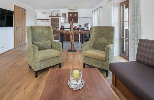 Petting Apartment | Ferienwohnung 6 - Pferdekoppel