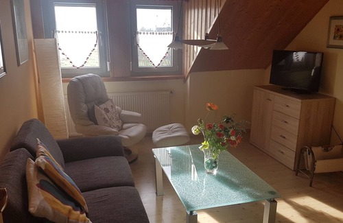 Gunzenhausen Apartment | Ferienwohnung (65qm) im Dachgeschoss mit Balkon