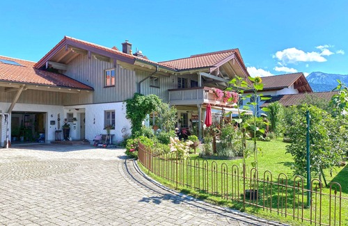 Uebersee Apartment | Ferienwohnung 65qm, Südbalkon, bis 4 Personen