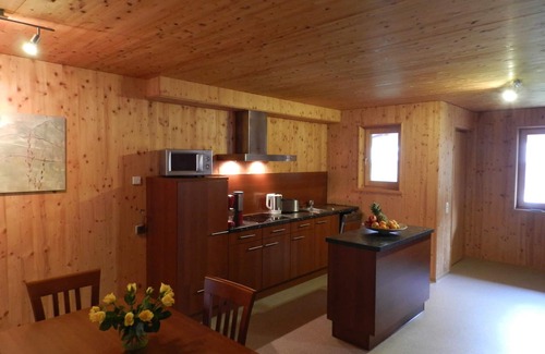 Wald am Arlberg Apartment | Ferienwohnung 70m² - Gästehaus zum Bären