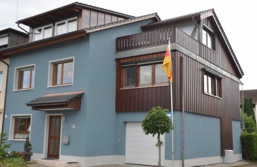 Bad Saeckingen Apartment | Ferienwohnung, 70qm, 1 Schlafzimmer & 1 Schlafbereich, max. 4 Personen