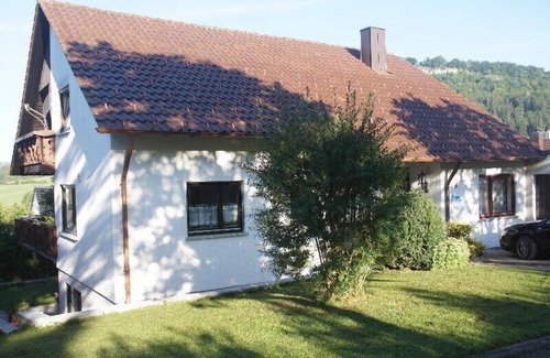 Albstadt Apartment | Ferienwohnung, 75qm, 2 Schlafzimmer, max. 5 Personen