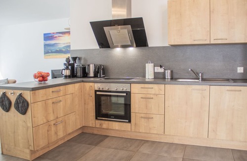 Lautenbach Apartment | Ferienwohnung 80qm, 2 Schlafzimmer, max. 4 Personen