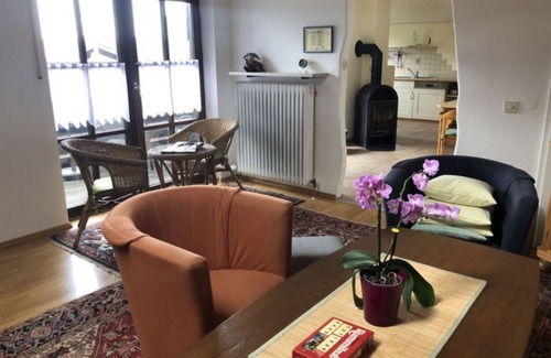 Grassau Apartment | Ferienwohnung 85 qm f. 2 - 5 Pers., 2 Schlafzimmer, Wohnküche mit Spülmasch., Wohnzimmer