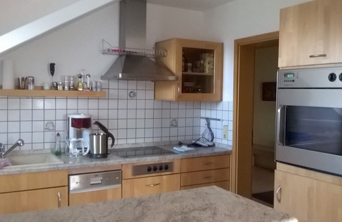 Bad Waldsee Apartment | Ferienwohnung, 95qm, Balkon, 2 Schlafzimmer, max. 3 Personen