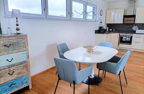 Friedrichshafen Apartment | Ferienwohnung/app. für 4 Gäste mit 80m² in Friedrichshafen