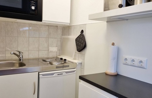 Kalifornien Apartment | Ferienwohnung "achtern Diek 1" 1. Reihe an der Ostseeküste, Hundefreundlich