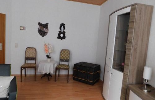 Auerbach Apartment | Ferienwohnung Adler