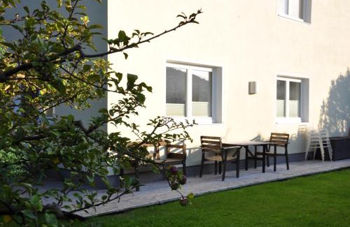 Aldrans Apartment | Ferienwohnung Aldrans
