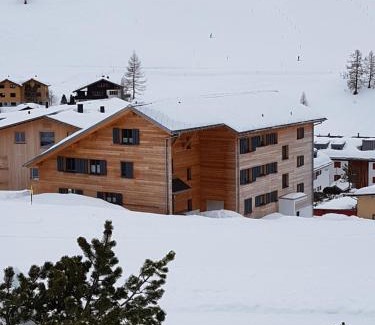 Malbun Apartment | Ferienwohnung Allmeina