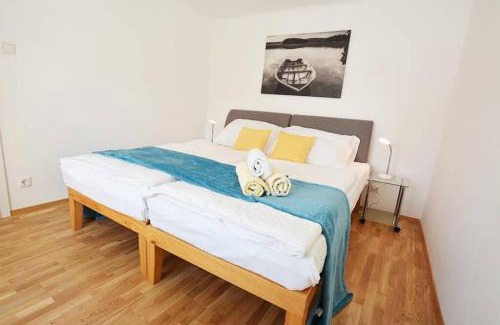 Villach Apartment | Ferienwohnung Alpenblick