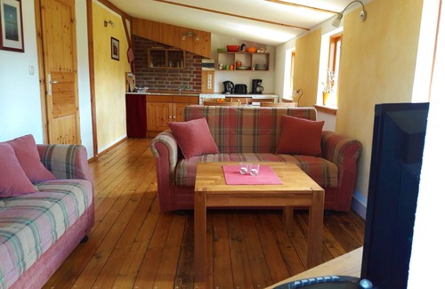 Kroeslin Apartment | Ferienwohnung "alte Bootsscheune" Nahe Usedom