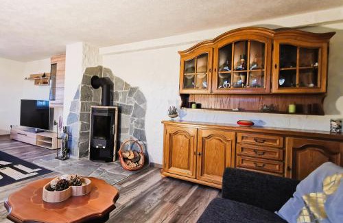 Schoenheide Apartment | Ferienwohnung Am Bergmannsbrunnen