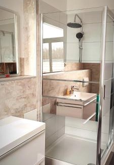 Plauen Apartment | Ferienwohnung am Birkenwäldchen