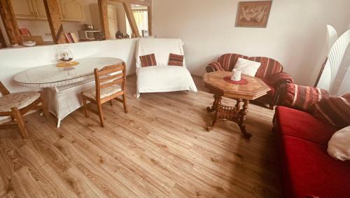Dessau-Rosslau Apartment | Ferienwohnung am Elberadweg