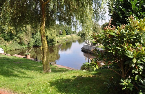 Oldersum Apartment | Ferienwohnung Am Ems-seitenkanal, 65353 - Ferienwohnung