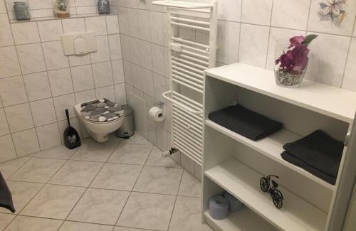 Drackendorf Apartment | Ferienwohnung am Goethe Park für 2 bis 3 Personen