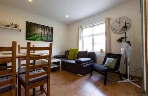 Dolitz Apartment | Ferienwohnung am Goethepark im Leipziger Neuseenland