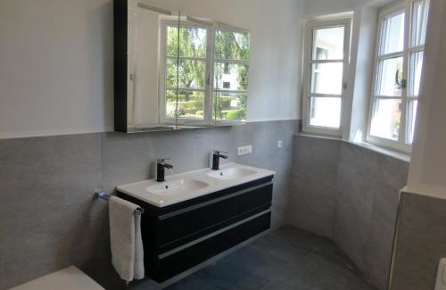 Roetgen House | Ferienwohnung am Grölisbach