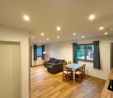 Birkweiler Apartment | Ferienwohnung am Kastanienbusch