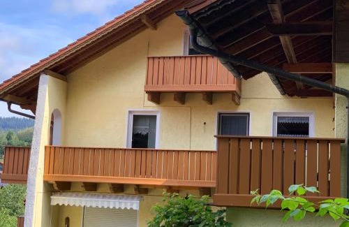 Lohberg Apartment | Ferienwohnung Am Laitenhang