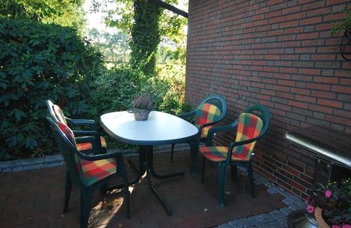 Uplengen Apartment | Ferienwohnung Am Moor, 35629