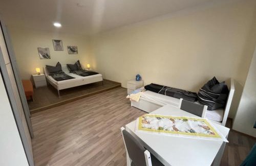 Auerbach Apartment | Ferienwohnung am Neumarkt