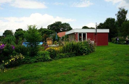 Uplengen Apartment | Ferienwohnung Am Traumgarten, 35646