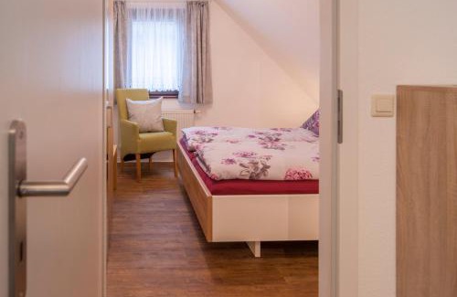 Lausa Apartment | Ferienwohnung Am Waldrand