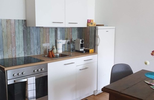 Puch bei Weiz Apartment | Ferienwohnung an der Apfelstraße - Appartement/fewo, Dusche, WC, 1 Schlafraum