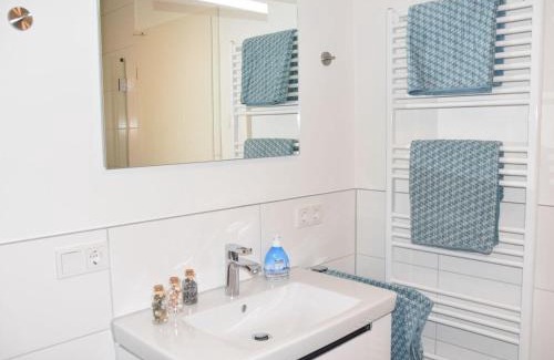 Fedderwardersiel Apartment | Ferienwohnung Ankerplatz