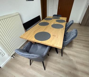 Altertheim Apartment | Ferienwohnung an der Linde II