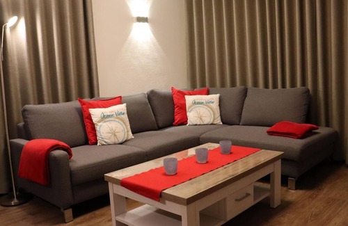 Fedderwardersiel Apartment | Ferienwohnung Ankerplatz - Appartement/fewo, Dusche und Badewanne, 2 Schlafrä