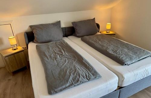 Waldfenster Apartment | Ferienwohnung Anthonyraj