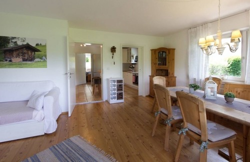 Mittenwald Apartment | Ferienwohnung/app. für 6 Gäste mit 111m² in Mittenwald