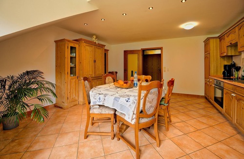 Riedenburg Apartment | Ferienwohnung/app. für 6 Gäste mit 100m² in Riedenburg
