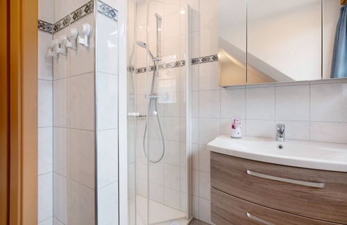 Bad Bellingen Apartment | Ferienwohnung Atelier, 1 Schlafzimmer, 50 qm, max. 3 Personen