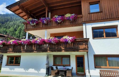 Medraz Apartment | Ferienwohnung Auszeit Stubai