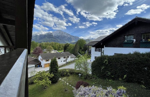 Bad Reichenhall Apartment | Ferienwohnung Bad Reichenhall-bergblick 70 qm mit 1 Schlafzimmer