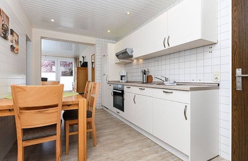 Carolinensiel Apartment | Ferienwohnung Baltrum - Ferienwohnungen und Apartments im Haus Friedeburg