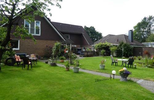 Leer Apartment | Ferienwohnung Behrends, 15178