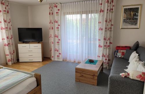 Tittmoning Apartment | Ferienwohnung bei Helga